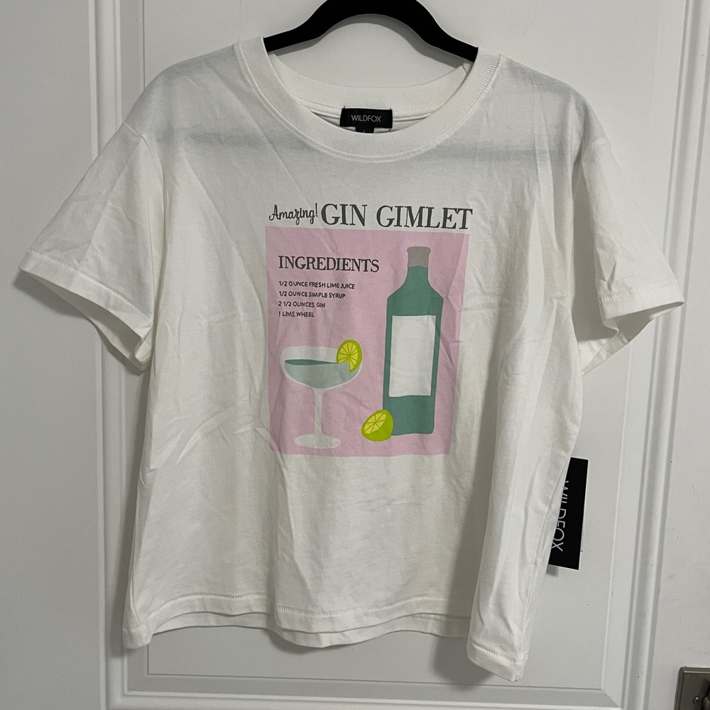 NWT - Wildfox Women’s “Gin” Graphic Crop Tee - Size L